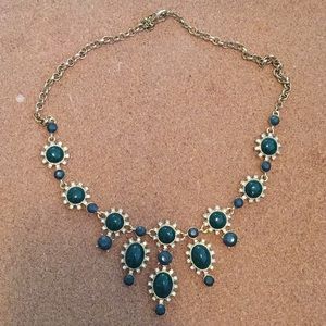 Green jeweled necklace